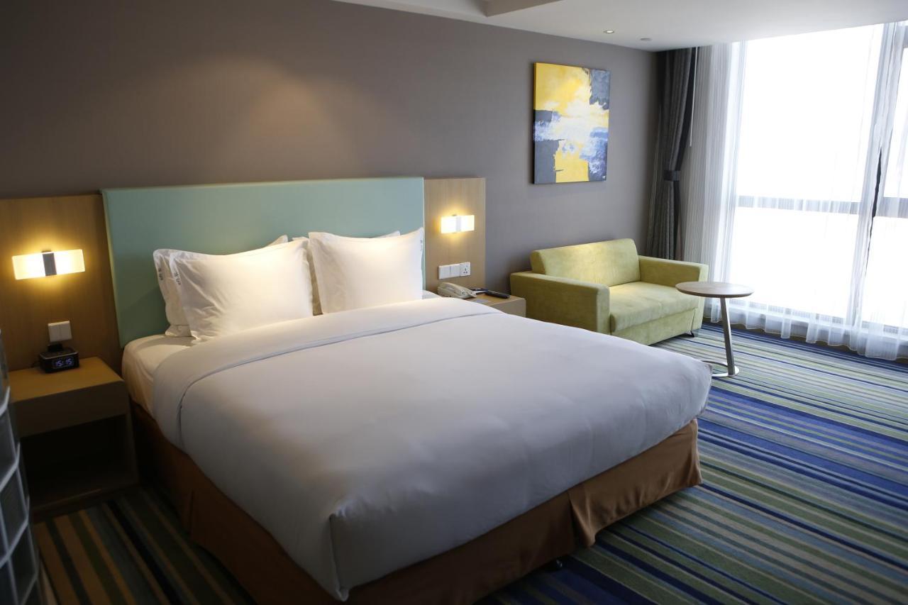 Holiday Inn Express Yingkou Onelong Plaza By Ihg Gaizhou Dış mekan fotoğraf